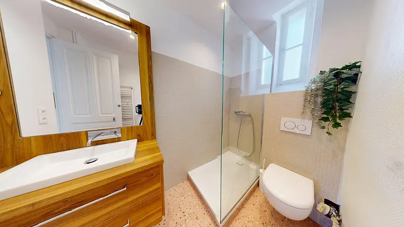 Photo du 7 Rue De La République, 69600 Oullins, France Oullins