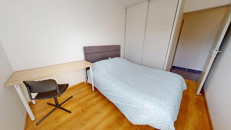 Photo du 78 Rue Du Professeur Roux, 69200 Vénissieux, France Vénissieux