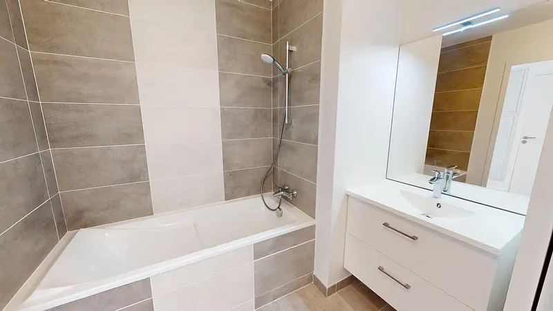 Photo du 1 Avenue Colette Besson, 35131 Pont-Péan, France Pont-Péan