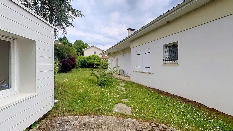 Photo du 6 Rue Calixte Camelle, 33400 Talence, France Talence