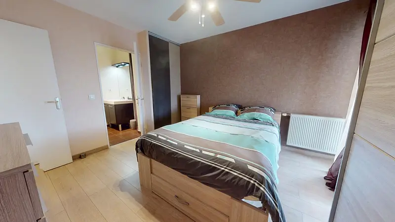 Photo du 4 Rue Maximilien De Robespierre, 69120 Vaulx-en-Velin, France Vaulx-en-Velin