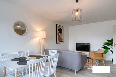 Photo du 17 Avenue Paul Santy, 69008 Lyon, France Lyon