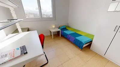 Photo du 99 avenue Jean Mermoz, Allée Azalée, 69008 Lyon, France Lyon