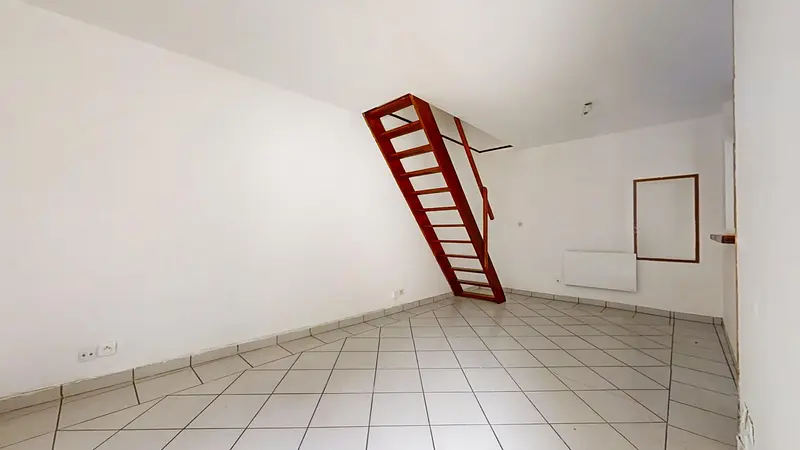 Photo du 16 Rue D'arnouville, 78200 Mantes-la-Jolie, France Mantes-la-Jolie