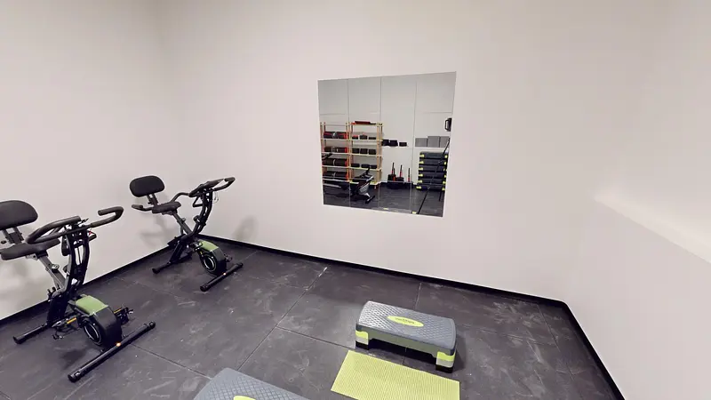 Photo du 77 Rue Jean Jaurès, 69500 Bron, France Bron