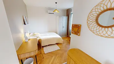 Photo du 77 Rue Jean Jaurès, 69500 Bron, France Bron