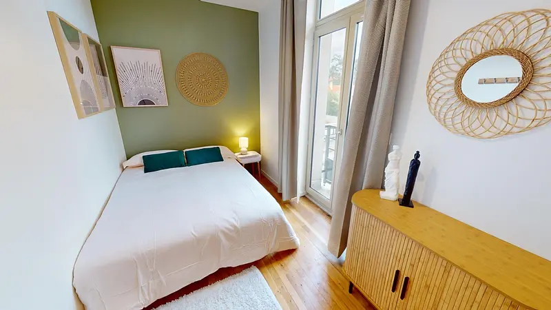 Photo du 77 Rue Jean Jaurès, 69500 Bron, France Bron