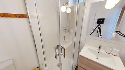 Photo du 77 Rue Jean Jaurès, 69500 Bron, France Bron