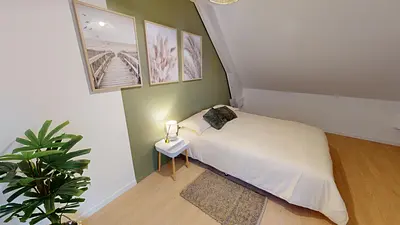 Photo du 77 Rue Jean Jaurès, 69500 Bron, France Bron