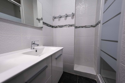 Photo du 27 Rue Maréchal Leclerc, 69800 Saint-Priest, France Saint-Priest