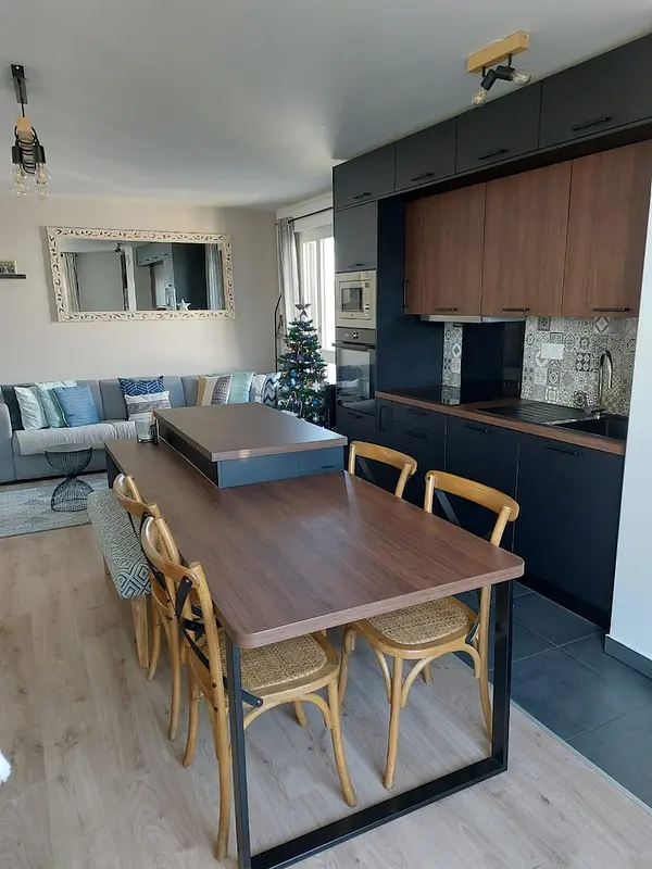 Photo du 9 Rue Marcel Dassault, 78210 Saint-Cyr-l'École, France Saint-Cyr-l'École