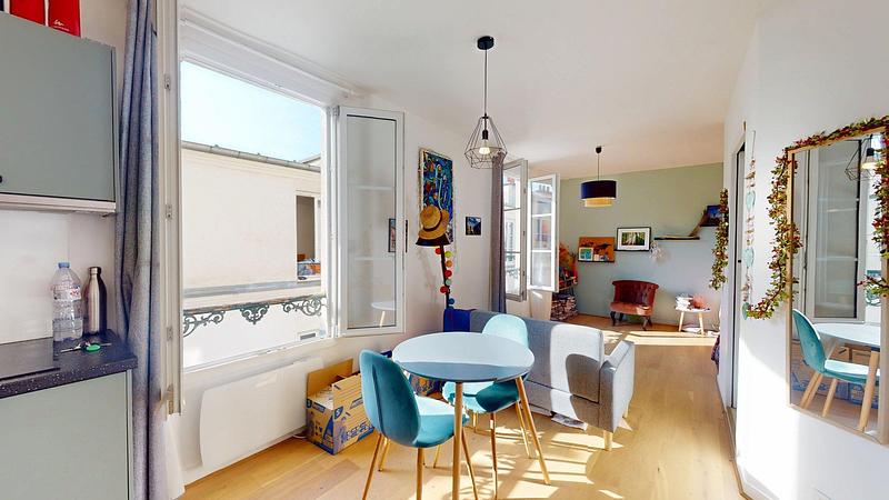 Photo du 74 Avenue De Clichy, 75017 Paris, France Paris