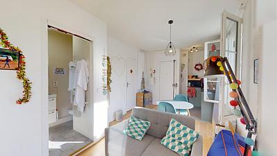 Photo du 74 Avenue De Clichy, 75017 Paris, France Paris