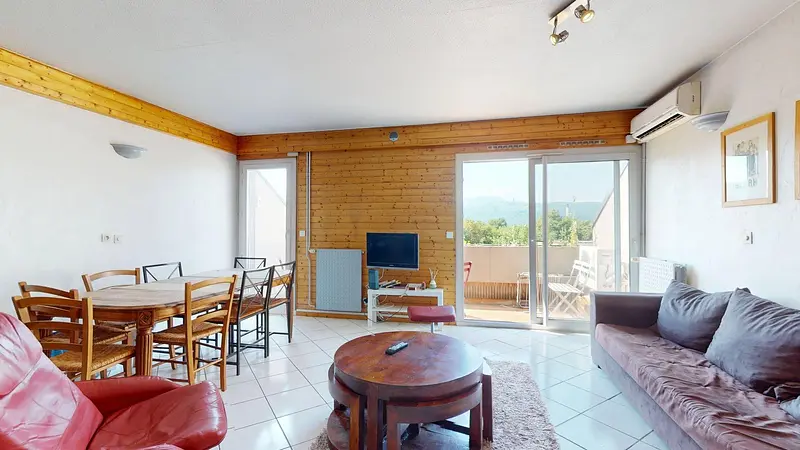 Photo du 60 Place Des Géants, 38100 Grenoble, France Grenoble