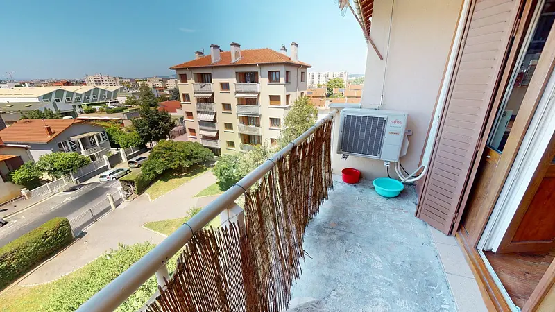 Photo du 41 Rue Séverine, 69100 Villeurbanne, France Villeurbanne