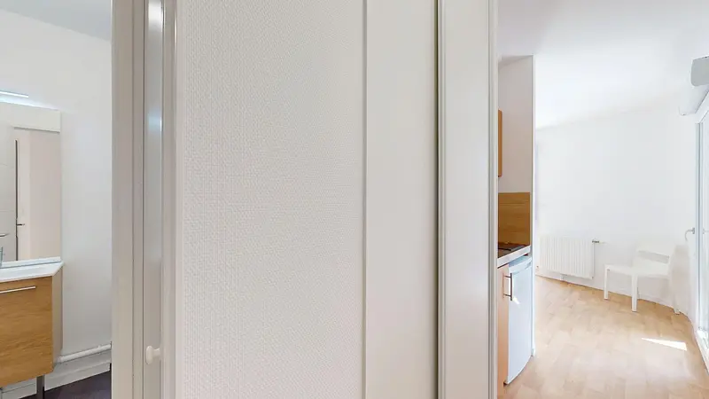 Photo du 77 Avenue Du Drapeau, 21000 Dijon, France Dijon