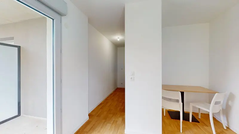 Photo du 77 Avenue Du Drapeau, 21000 Dijon, France Dijon