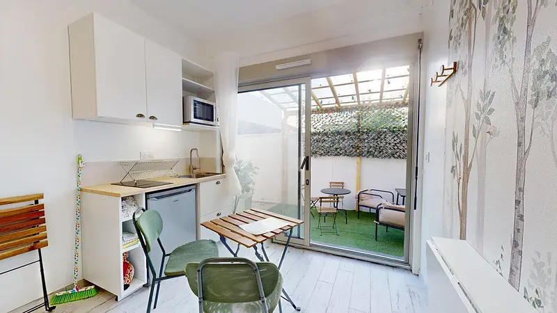 Photo du 38 Avenue François Mitterrand, 69500 Bron, France Bron