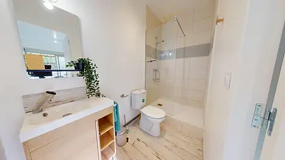 Photo du 38 Avenue François Mitterrand, 69500 Bron, France Bron