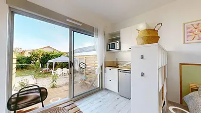 Photo du 38 Avenue François Mitterrand, 69500 Bron, France Bron