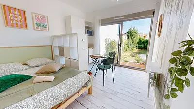 Photo du 38 Avenue François Mitterrand, 69500 Bron, France Bron