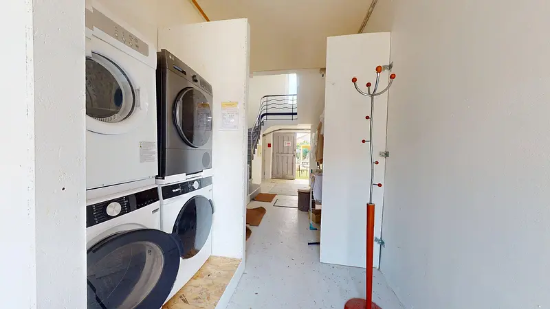 Photo du 38 Avenue François Mitterrand, 69500 Bron, France Bron