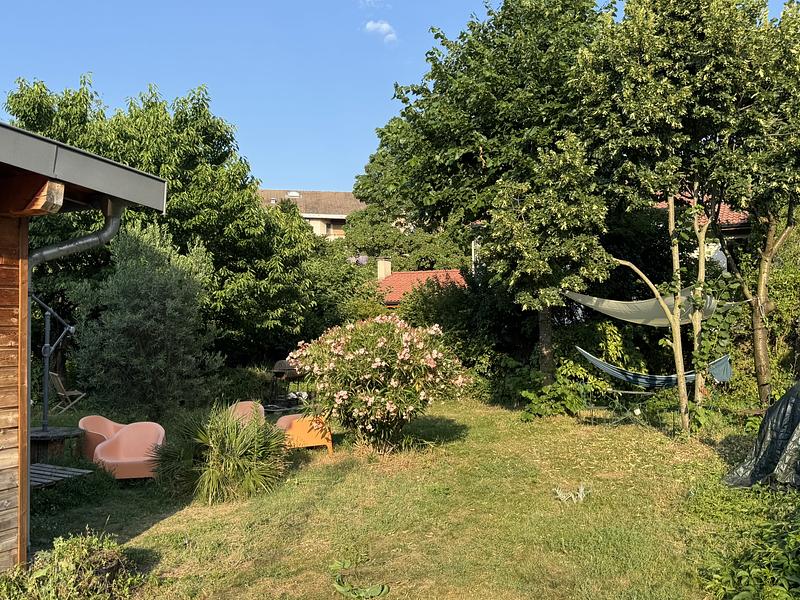 Photo du 39 Avenue Salvador Allende, 69500 Bron, France Bron