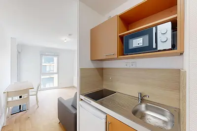 Photo du 77-79 Avenue Du Drapeau, 21000 Dijon, France Dijon