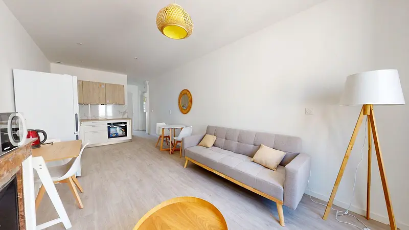 Photo du 83 Rue Alexandre Boutin, Droite, 69100 Villeurbanne, France Villeurbanne