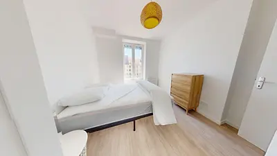 Photo du 83 Rue Alexandre Boutin, Droite, 69100 Villeurbanne, France Villeurbanne