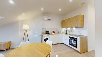 Photo du 83 Rue Alexandre Boutin, Droite, 69100 Villeurbanne, France Villeurbanne