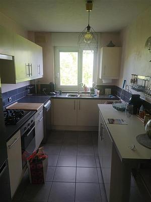 Photo du 2 Avenue Raymond De Veyssière, Residence du Parc, 69130 Écully, France Écully