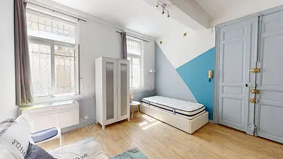 Photo du 21 Rue Du Portail Magnanen, 84000 Avignon, France Avignon