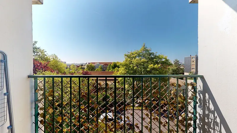 Photo du 97 Rue Du 11 Novembre, 93330 Neuilly-sur-Marne, France Neuilly-sur-Marne