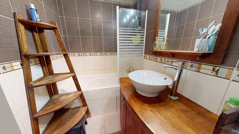 Photo du 25 Rue Paul Verlaine, 69100 Villeurbanne, France Villeurbanne