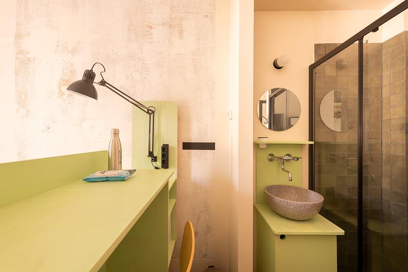 Photo du 40 Rue Des Montibœufs, 75020 Paris, France Paris