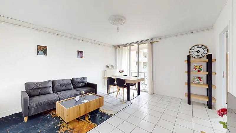 Photo du 5 Place De Milan, 31100 Toulouse, France Toulouse