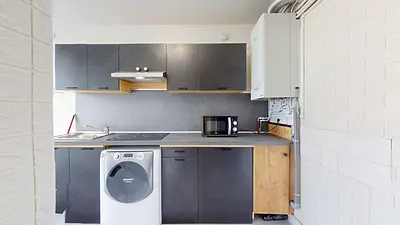 Photo du 5 Place De Milan, 31100 Toulouse, France Toulouse