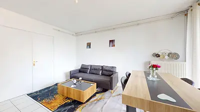 Photo du 5 Place De Milan, 31100 Toulouse, France Toulouse