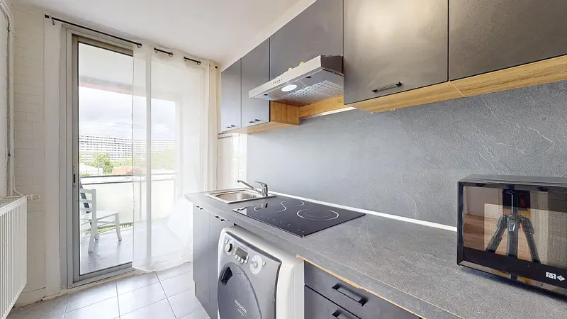 Photo du 5 Place De Milan, 31100 Toulouse, France Toulouse