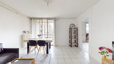 Photo du 5 Place De Milan, 31100 Toulouse, France Toulouse