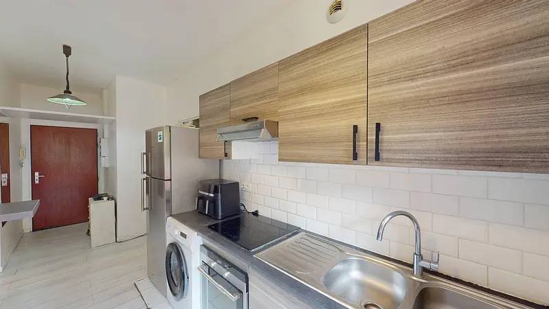 Photo du 17 Cours Monseigneur Roméro, 91000 Évry, France Evry