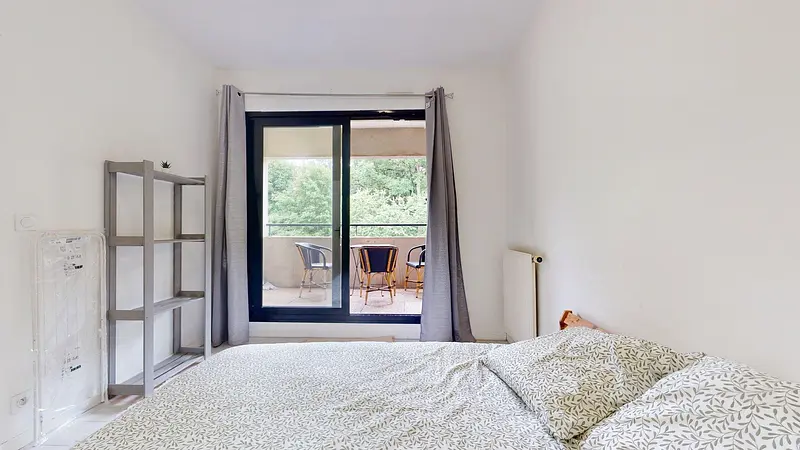 Photo du 17 Cours Monseigneur Roméro, 91000 Évry, France Evry