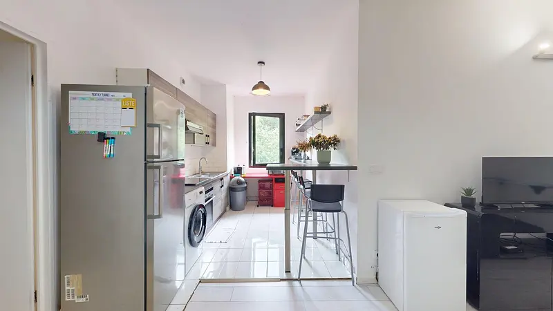 Photo du 17 Cours Monseigneur Roméro, 91000 Évry, France Évry