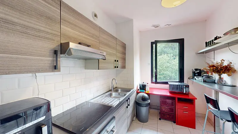 Photo du 17 Cours Monseigneur Roméro, 91000 Évry, France Évry