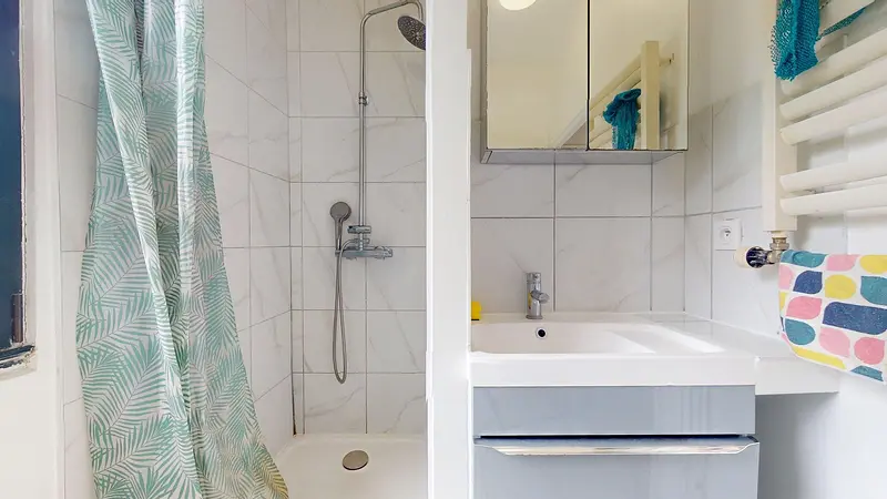 Photo du 17 Cours Monseigneur Roméro, 91000 Évry, France Evry