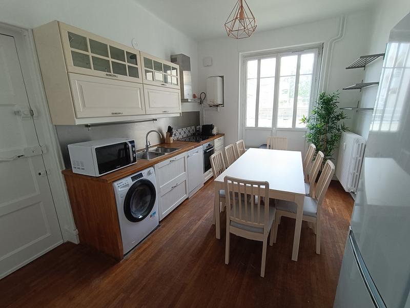 Photo du 1b Rue Gambetta, 69190 Saint-Fons, France Saint-Fons