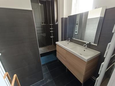 Photo du 1b Rue Gambetta, 69190 Saint-Fons, France Saint-Fons