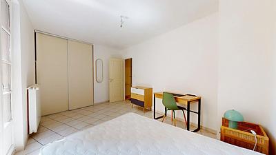 Photo du 8 Rue Saint-Cyr, 34500 Béziers, France Béziers
