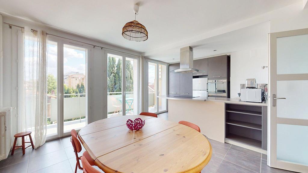 Photo du 2-4 Rue Jean-Victorin Déqué, 31500 Toulouse, France Toulouse